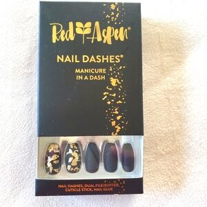 Red Aspen Nail Dashes Long Coffin Black